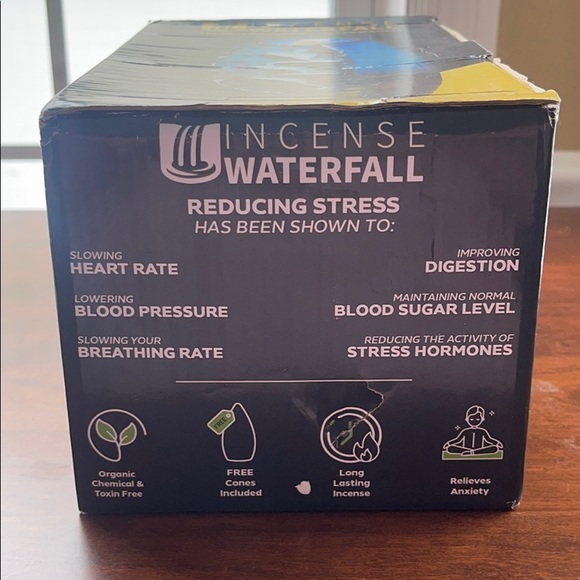 BNIB Incense Waterfall w/h 200 cones - Picture 4 of 7